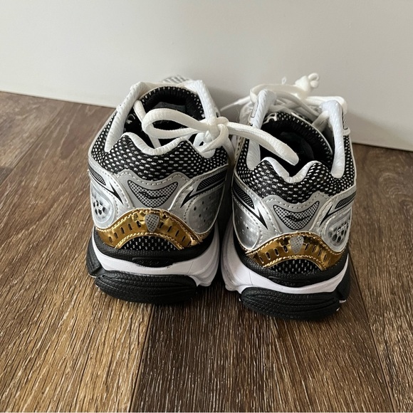 BIG KIDS' SAUCONY OMNI 9 CASUAL SHOES SIZE 3 - Picture 9 of 12